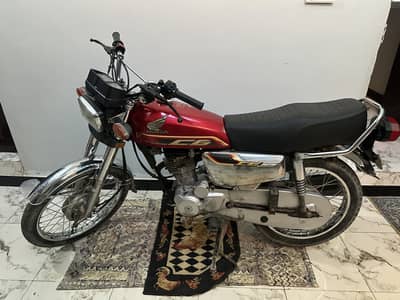Honda 125 Special Edition 2022 Model Exchange with YBR 125 G