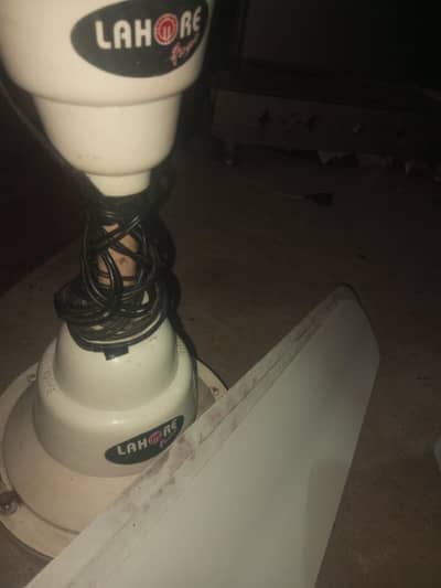 good working no opan . bilkul be awaz he  bas pesy chaye is liye sell