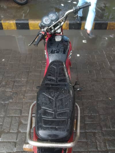 yamaha janoon 2013 model engine zabrdst condition saf