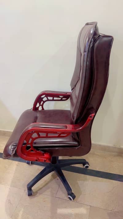 Executive Chair