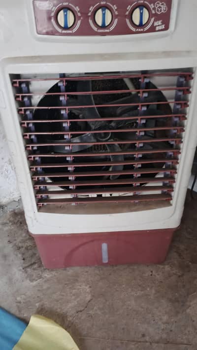 solar air cooler for sale in good condition
