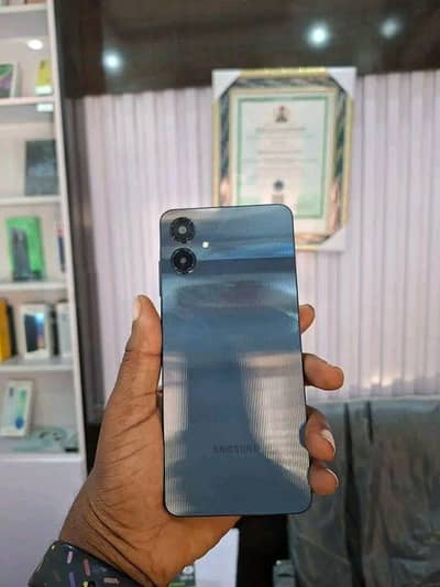 Samsung A06 (contact # 03/17/39/39/765)