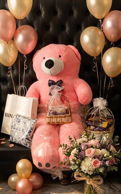 5 feet’s teddy bear for sale ( +92 306 7249384 )