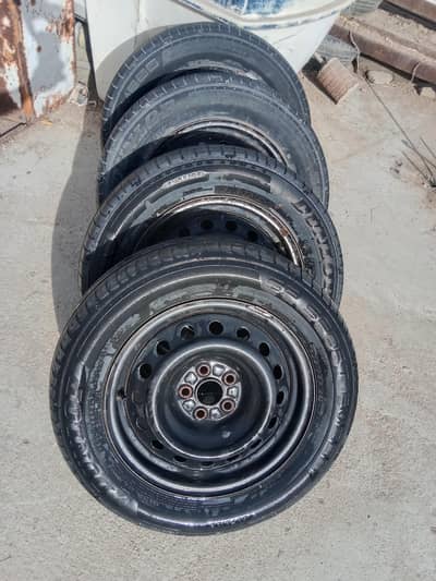 Toyota Corolla  saiz 15 0300,26,56,4,51