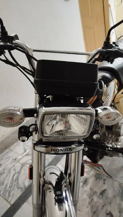 Honda CG125 Gold edition