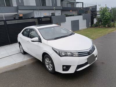 Toyota Corolla Altis Grande 2015