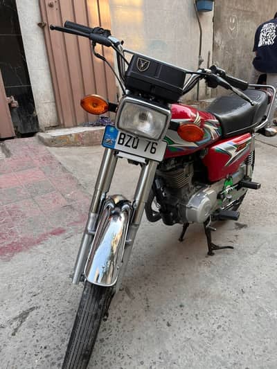 Honda CG 125 Golden Number