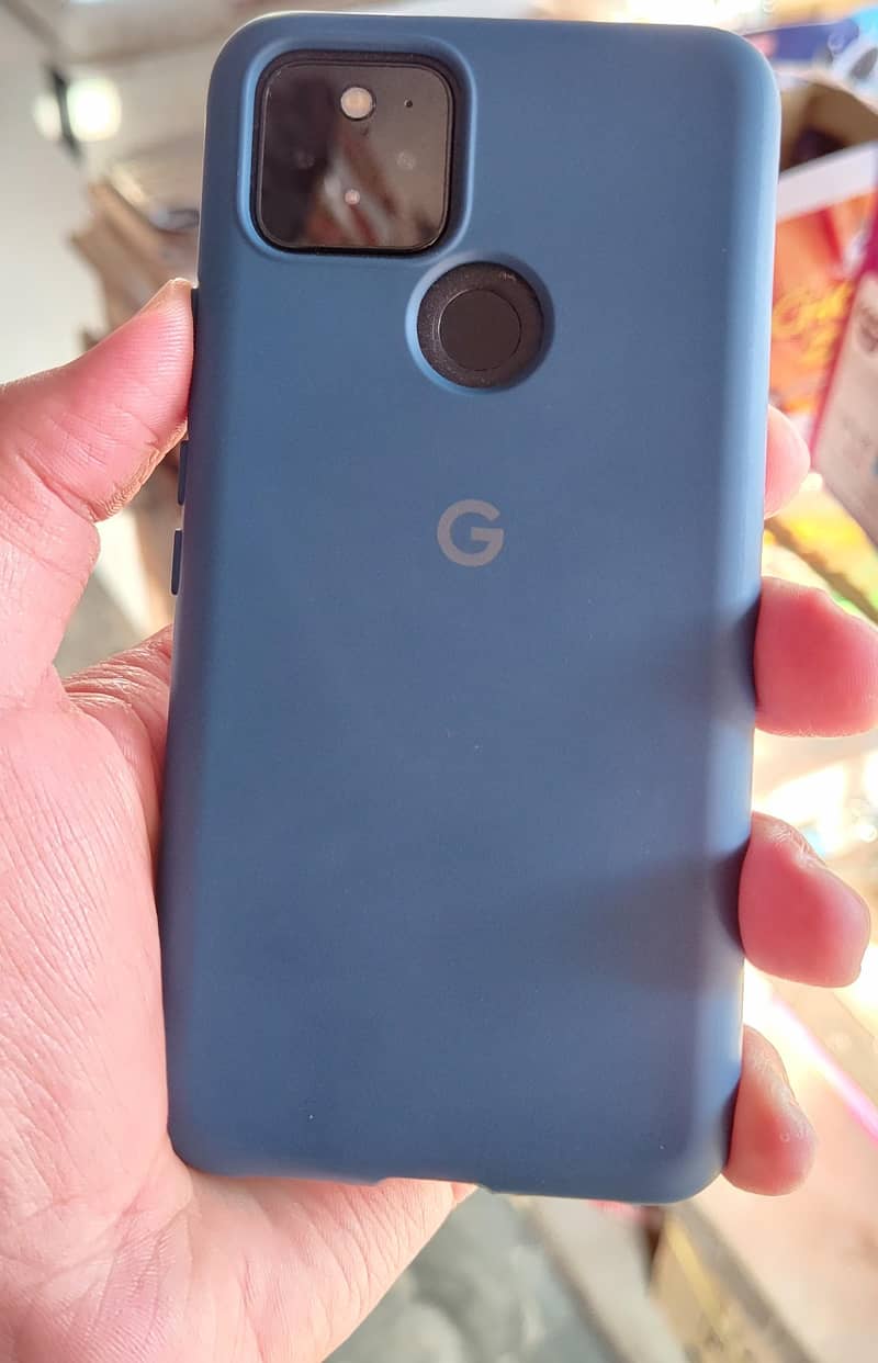 Google Pixel 5 4