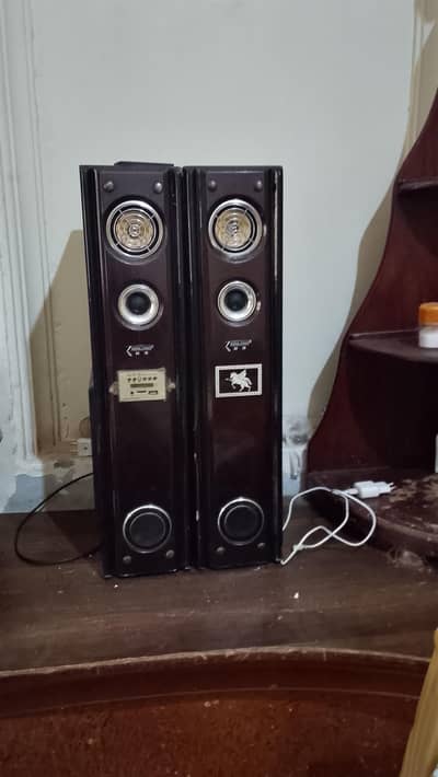 all ok no repree orjnal woofer all ok condition new