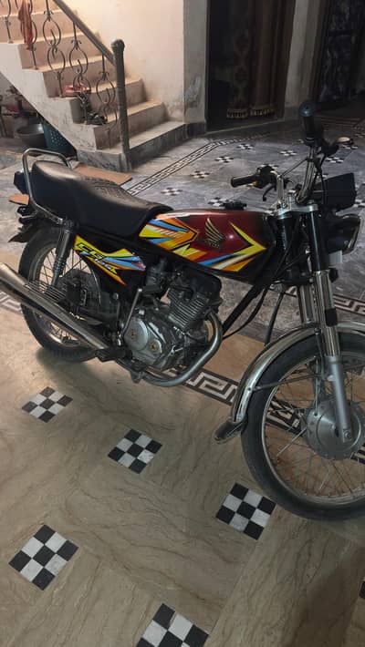 Honda 125 for sale  03471137600