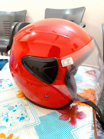 Imported helmet hai bilkul new hai
