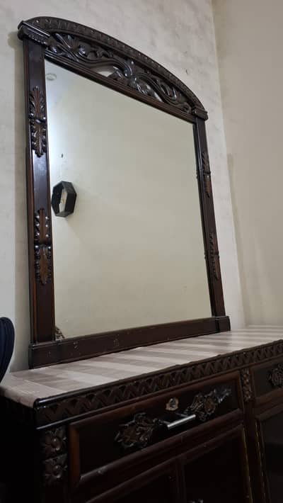 Dressing For Sale very low Price