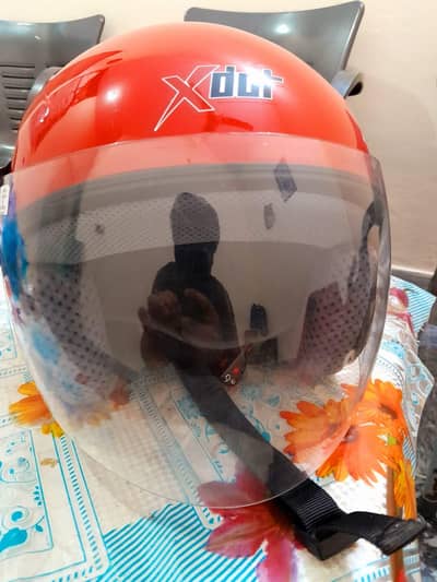 Imported helmet hai new hai