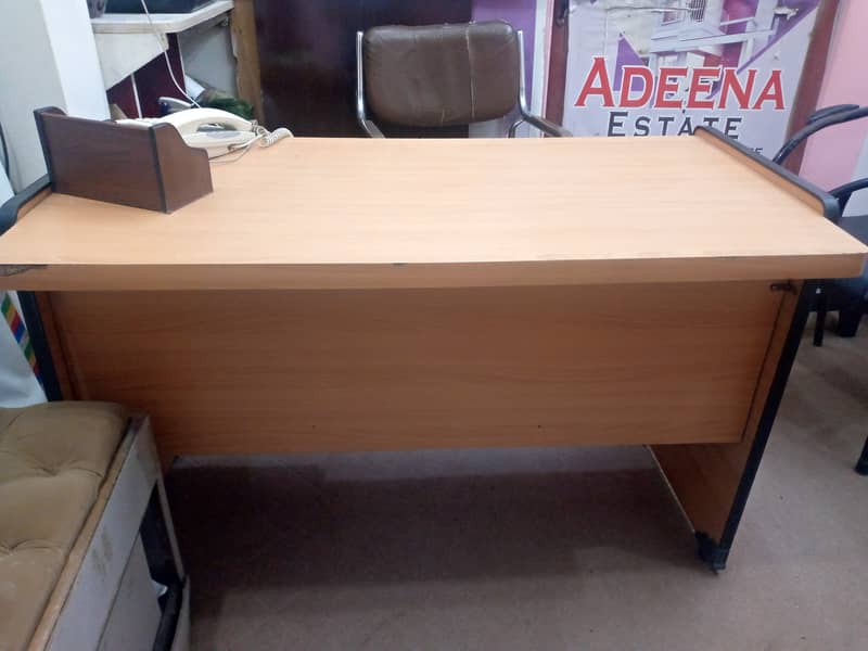 Office table 0