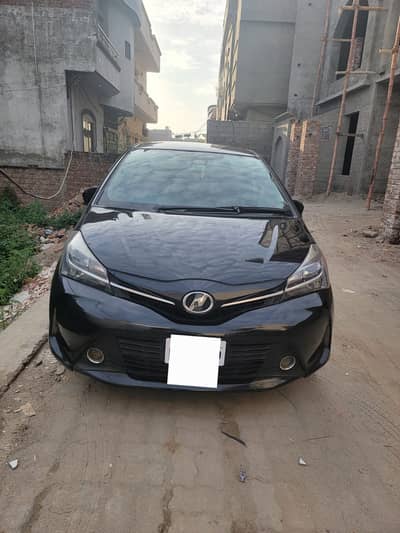 Toyota Vitz 2016