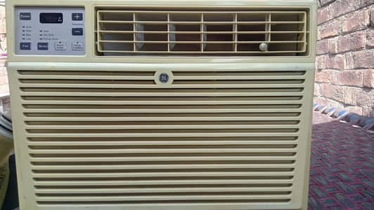 Window AC for Sale condition 10 by 10