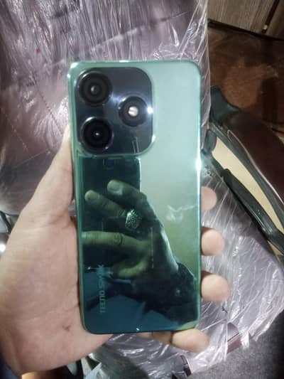 tecno spark 10c 4+4 128gb mobile with charger note open repair