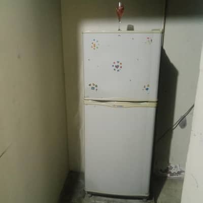 Dawlance Refrigerator argent sale