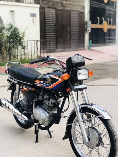 Honda CG-125 (Model 2018) Total Genuine