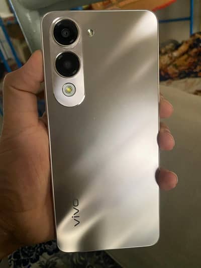 Vivo Y04