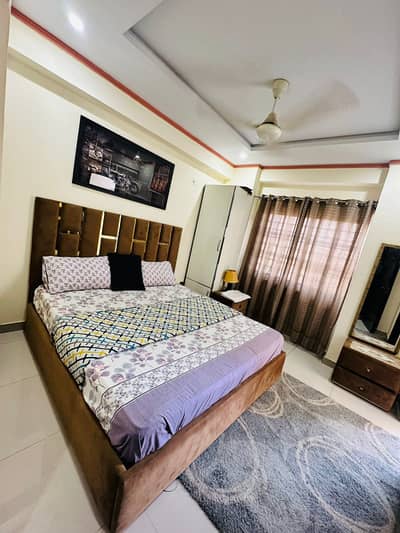 1 bedroom flat par day short stay furnished Luxury apartment daily basis available for rent