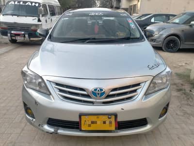 Toyota Corolla gli 1.3 2011 end new light manual family use car