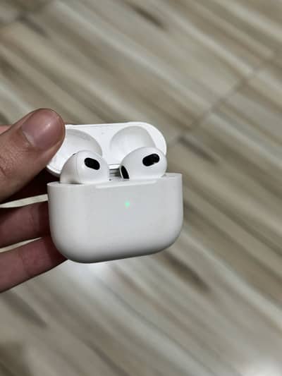 Apple AirPods 3