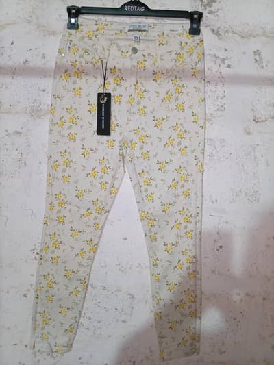 girls Pant stachtable Fabric