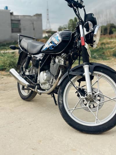 Suzuki GS 150 Se 2021