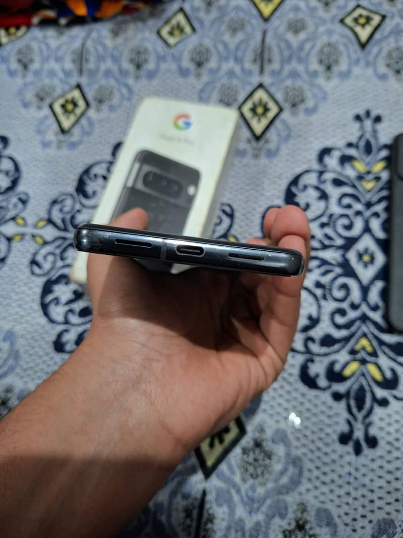 Google pixel 8 pro 3