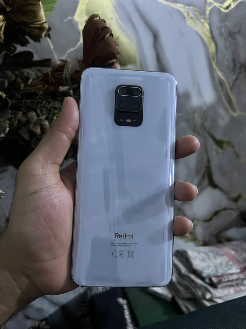 Redmi Note 9S 0