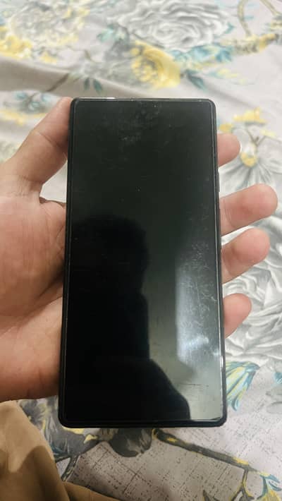 Google pixel 6a 6/128 white colour