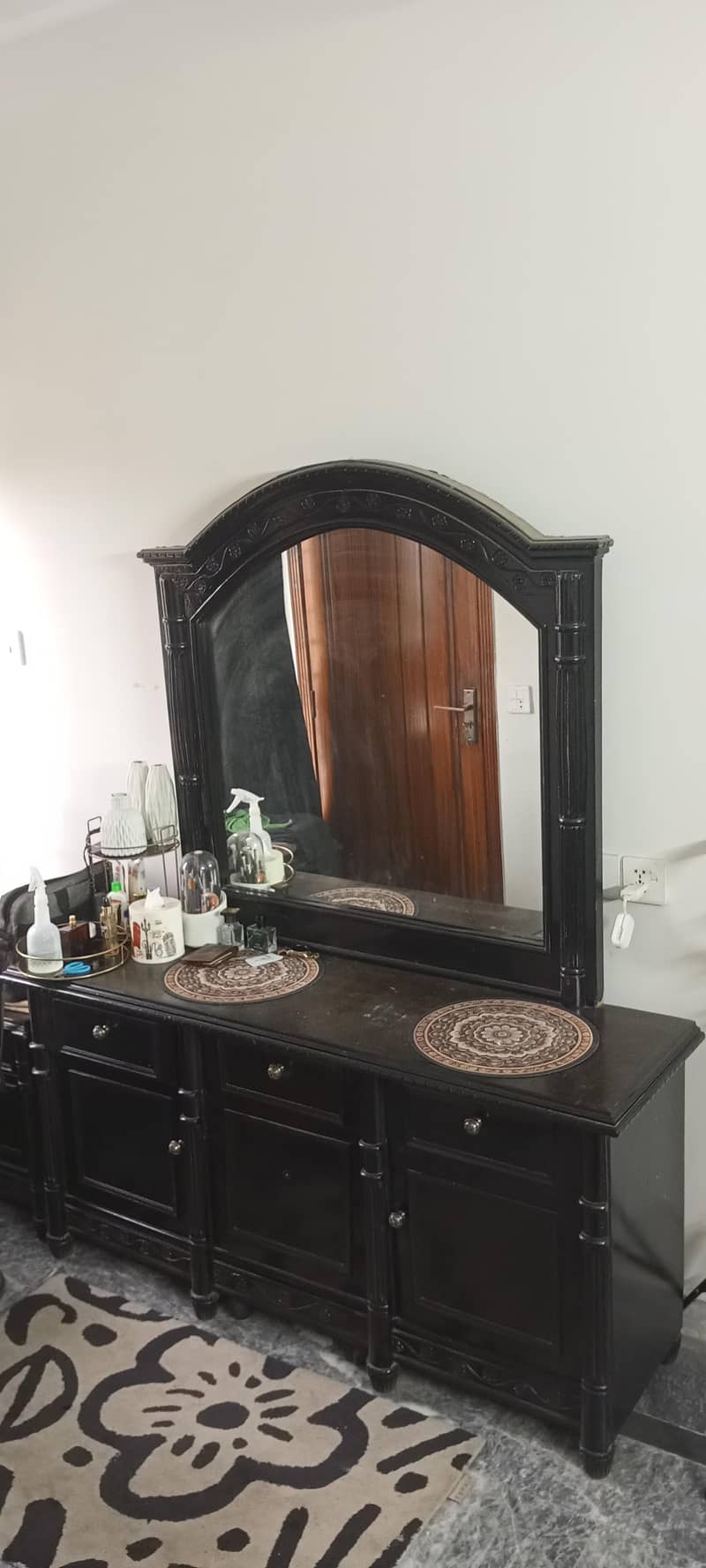 Dressing Table 1
