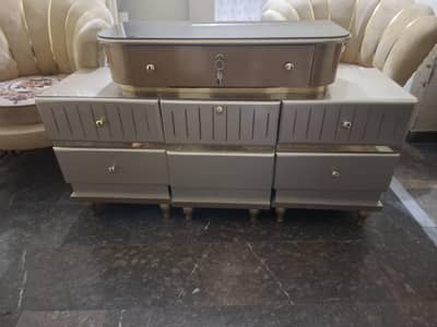 New designer furniture sale slightly used brand new condition