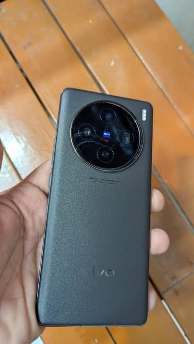 Vivo X100 16/256 Official pta aproved