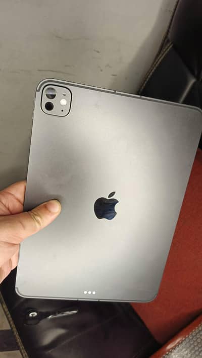 Ipad Pro M5 With box wifi+cellular