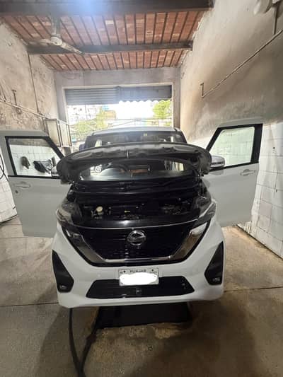 Nissan Roox Full Option