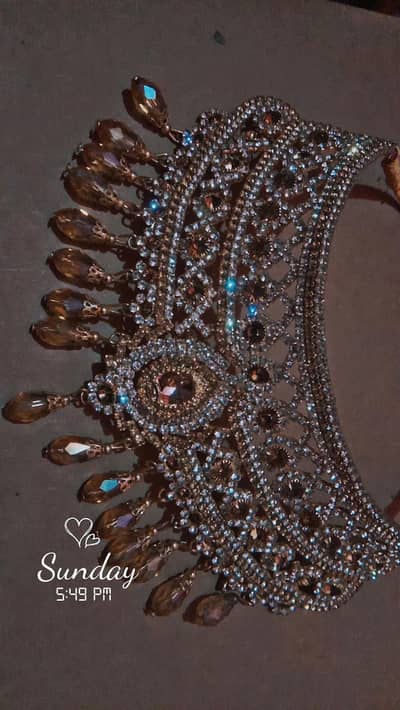 pink and golden jewllery set