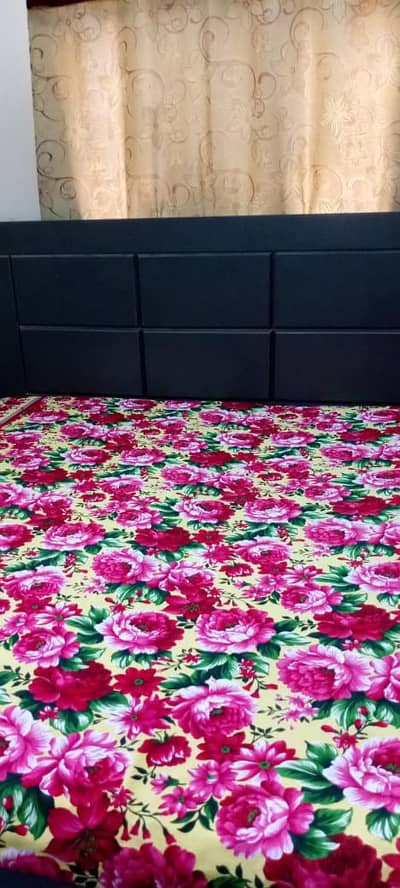 Bed Set with Dressing Table for Sale