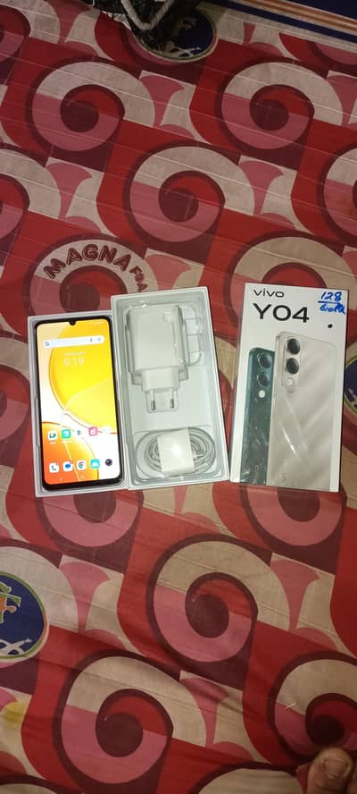 vivo y04 4+4gb 128gb complete box full warranty new condition