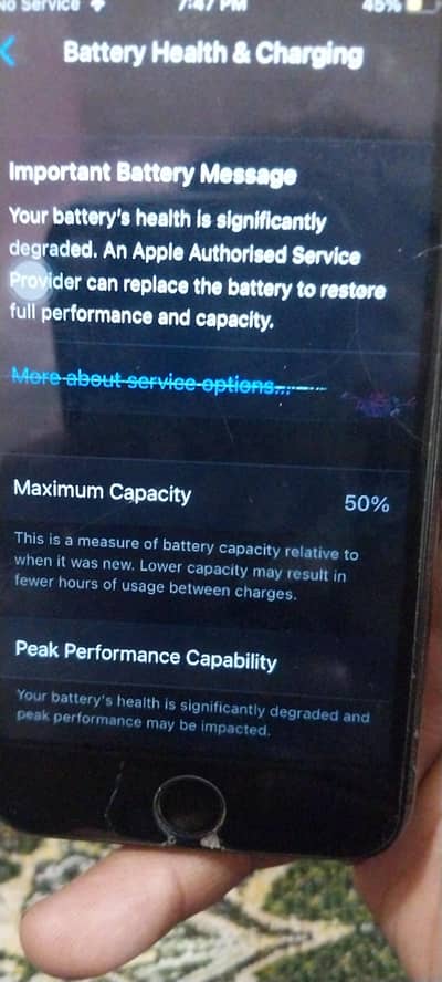 Original iPhone 8  64gb Bettery health 50% at service or exchange