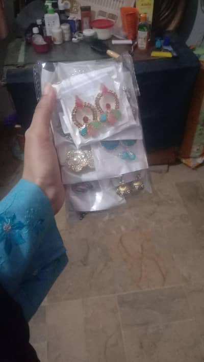 12 earring pcs