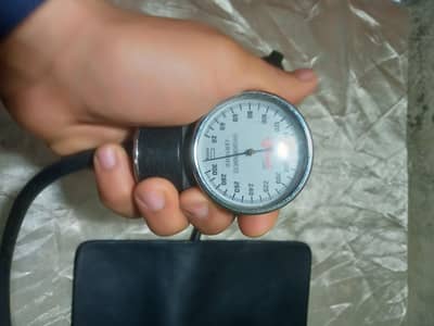 BLOOD PRESSURE CHECK MACHINE &  STETHOSCOPE