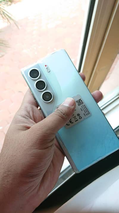 Techno Cammon 40 8/256