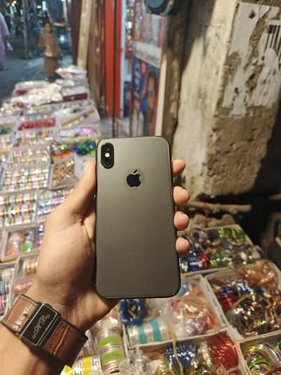 Iphone XS Black Color