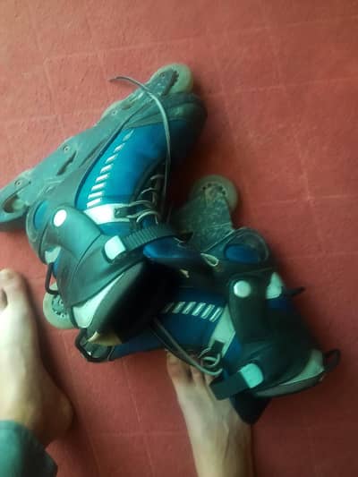 Skating Shoes Slightly used