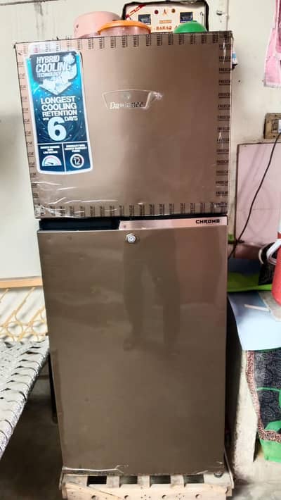 Dawlance fridge 2 door used small size