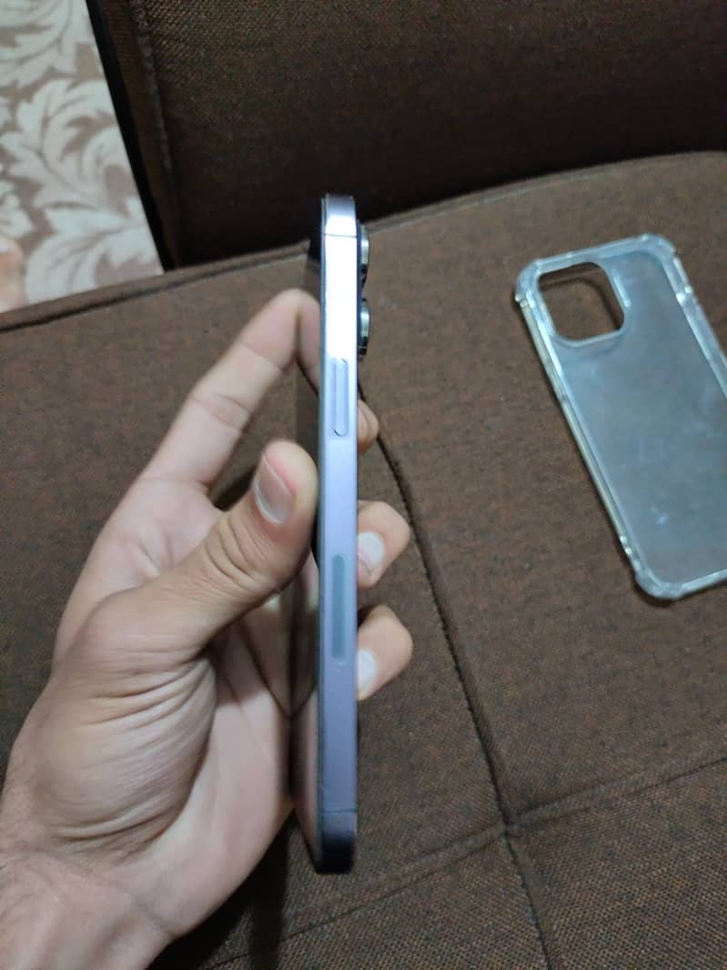 iPhone 14 pro Max Jv 7