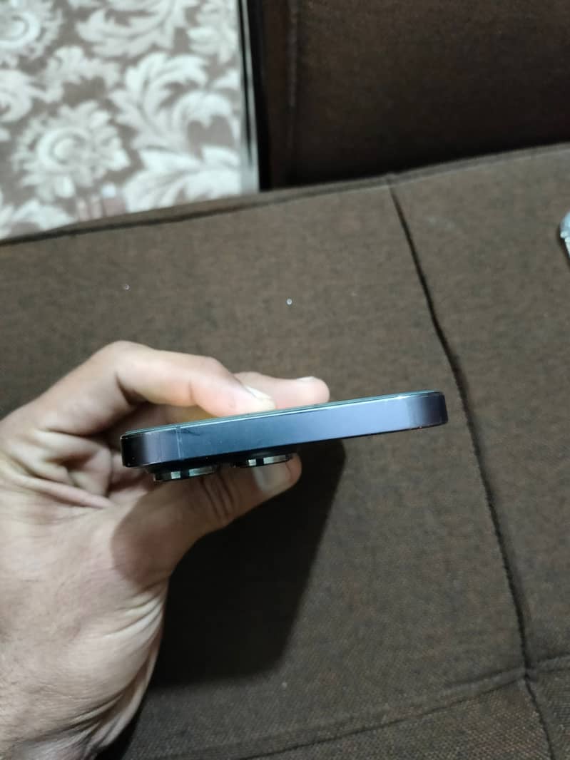 iPhone 14 pro Max Jv 8