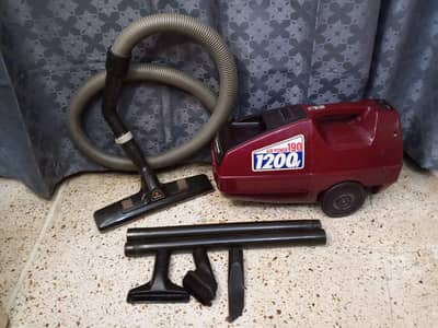 National MC 4500 Vacuum Cleaner – 1200W, Excellent Condition